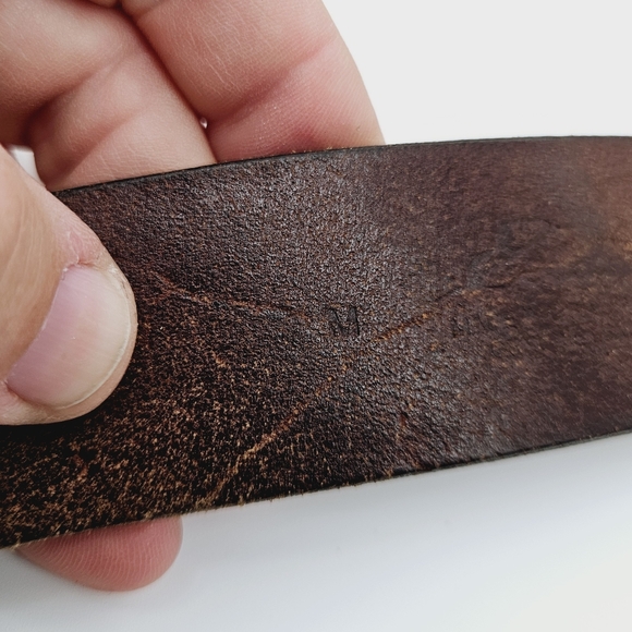 EDDIE BAUER | distressed leather belt - Picture 6 of 8
